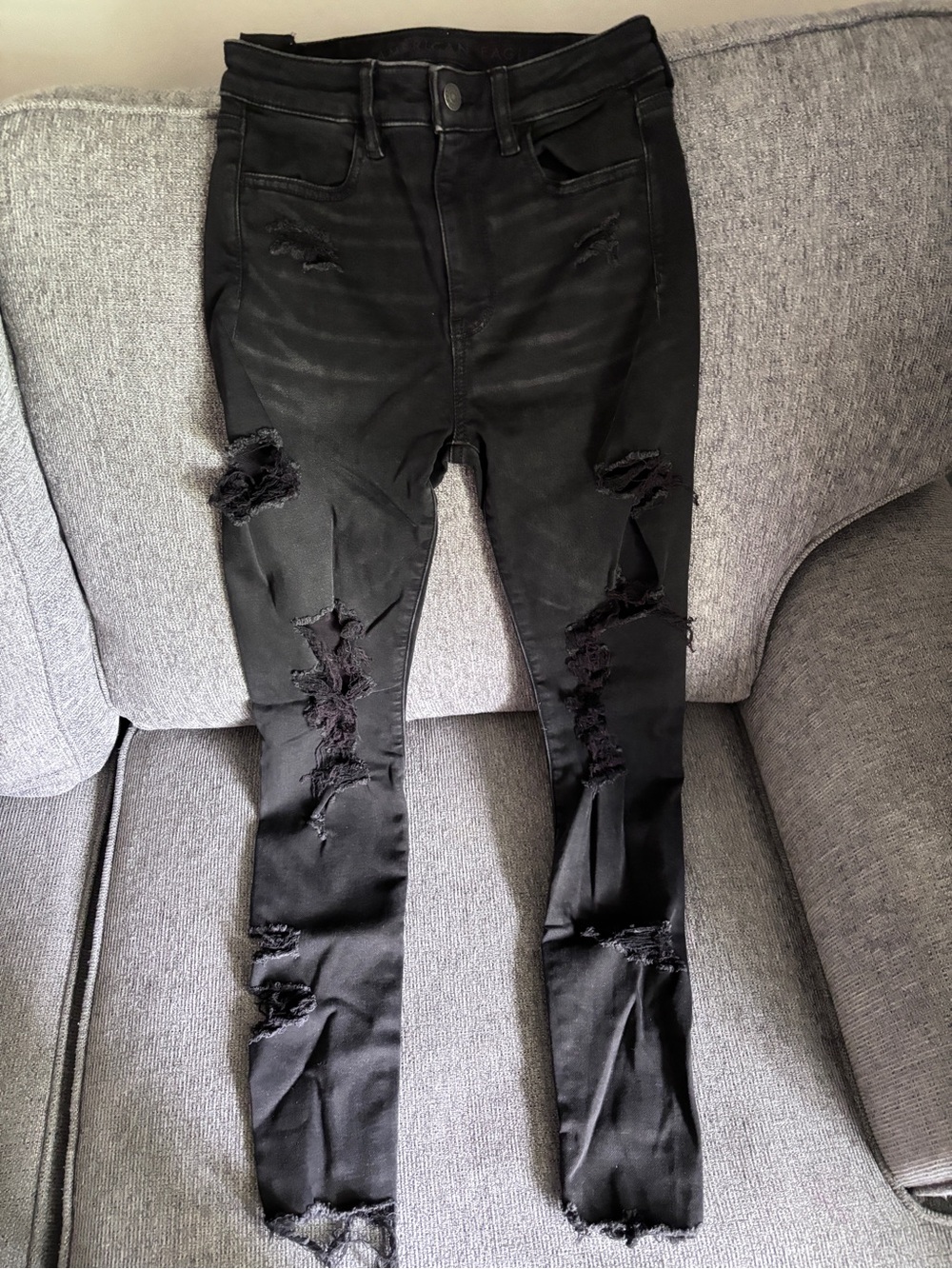 American Eagle Black Distressed Skinny Jeans